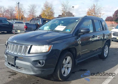 2014 Jeep Compass Latitude z USA, uszkodzony, nr VIN 1C4NJDEB5ED788746